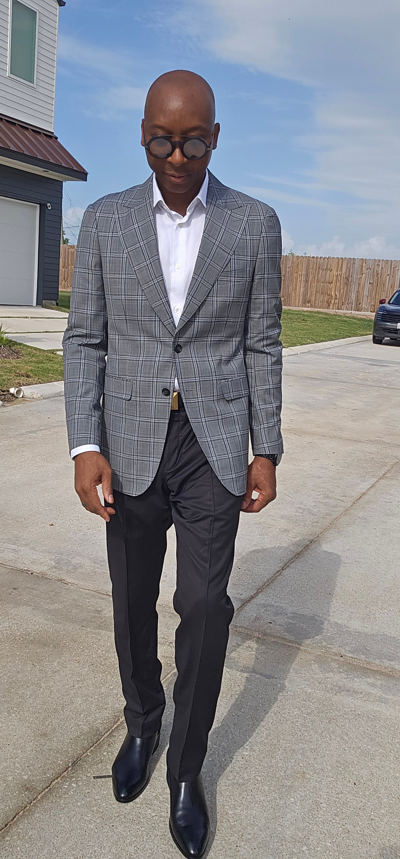 Men’s Luxury Grey Plaid Blazer.