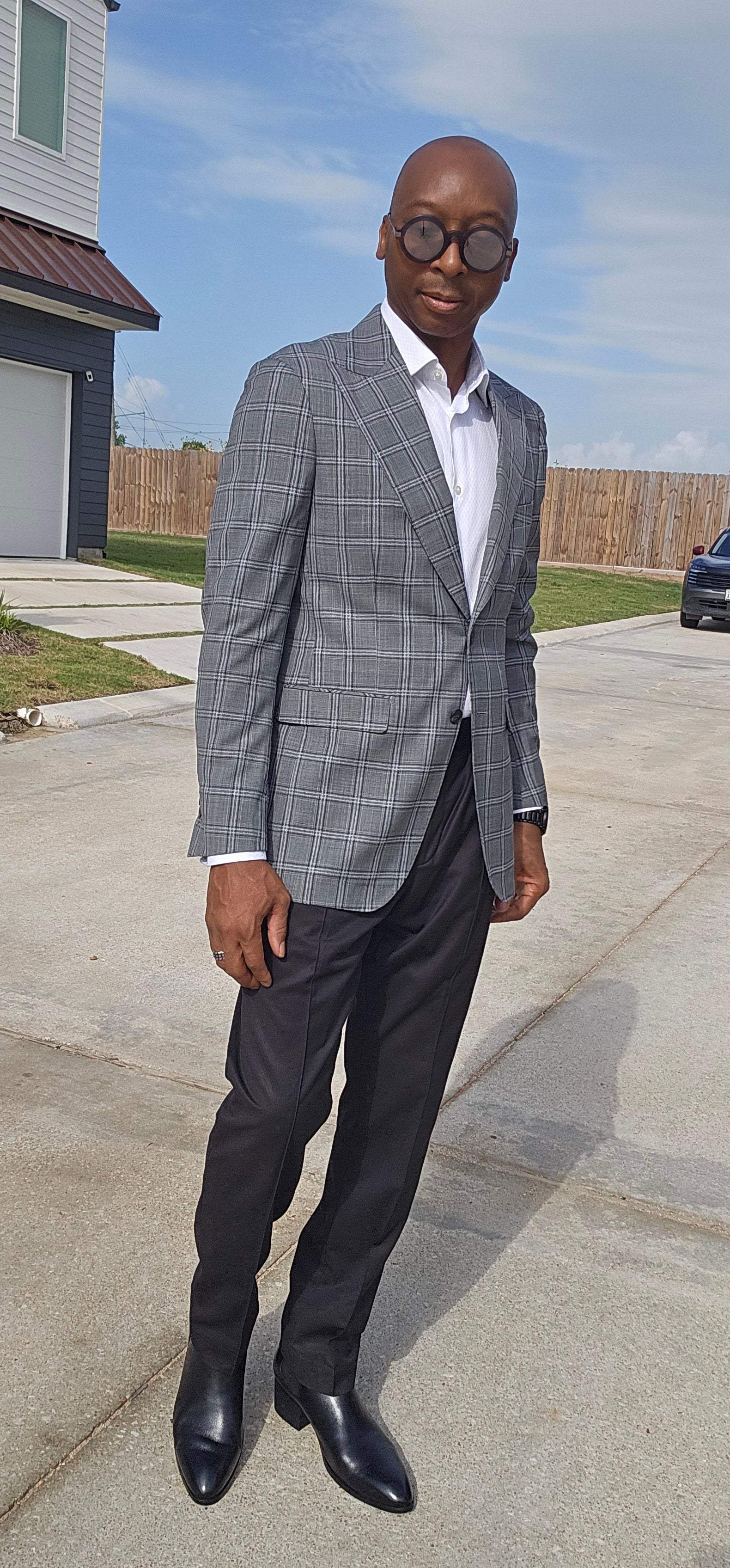 Men’s Luxury Grey Plaid Blazer.