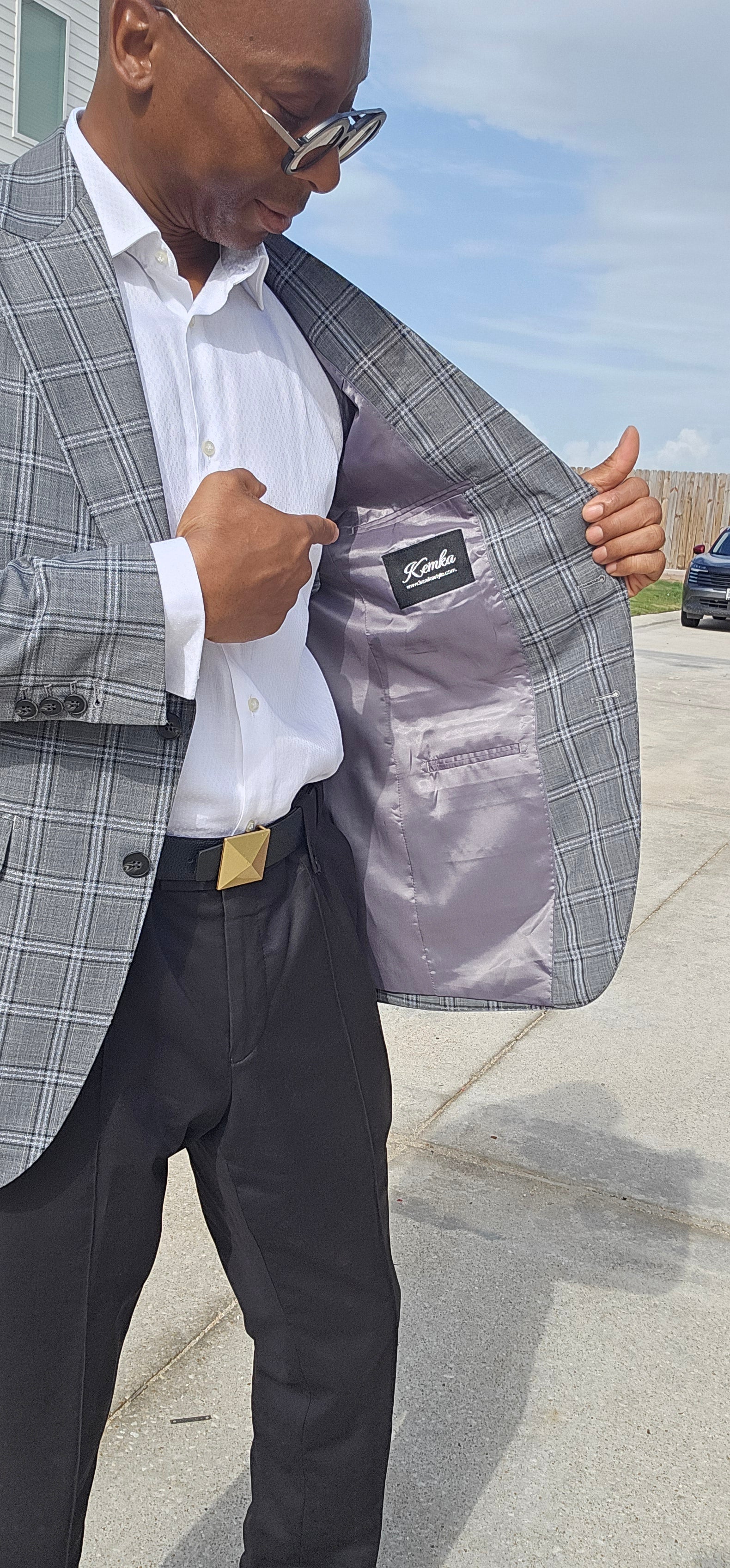 Men’s Luxury Grey Plaid Blazer.