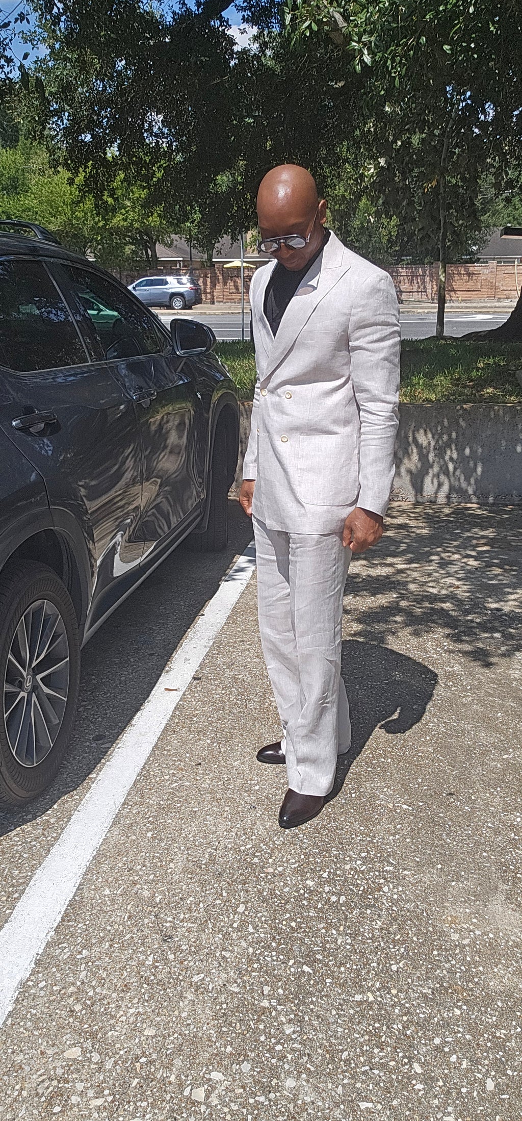 White Double-Breasted Linen Suit