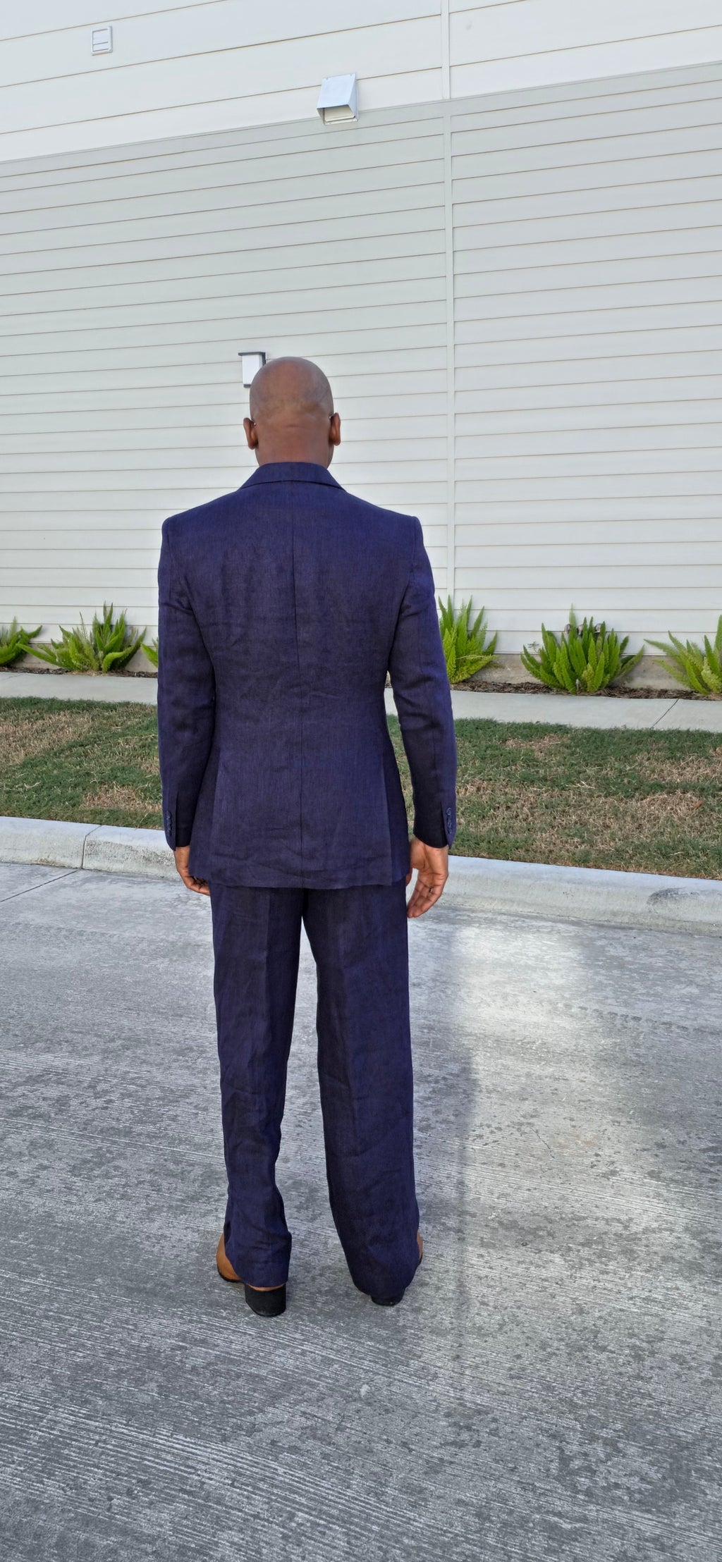 Navy Linen Double Breasted Suit