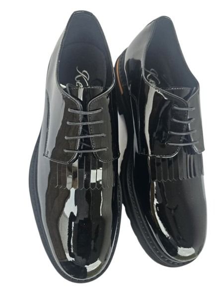 Black Patent Leather Fringe Oxford Shoes